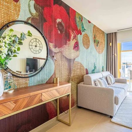 Intempo By Holuxe - 181 - 18th Floor